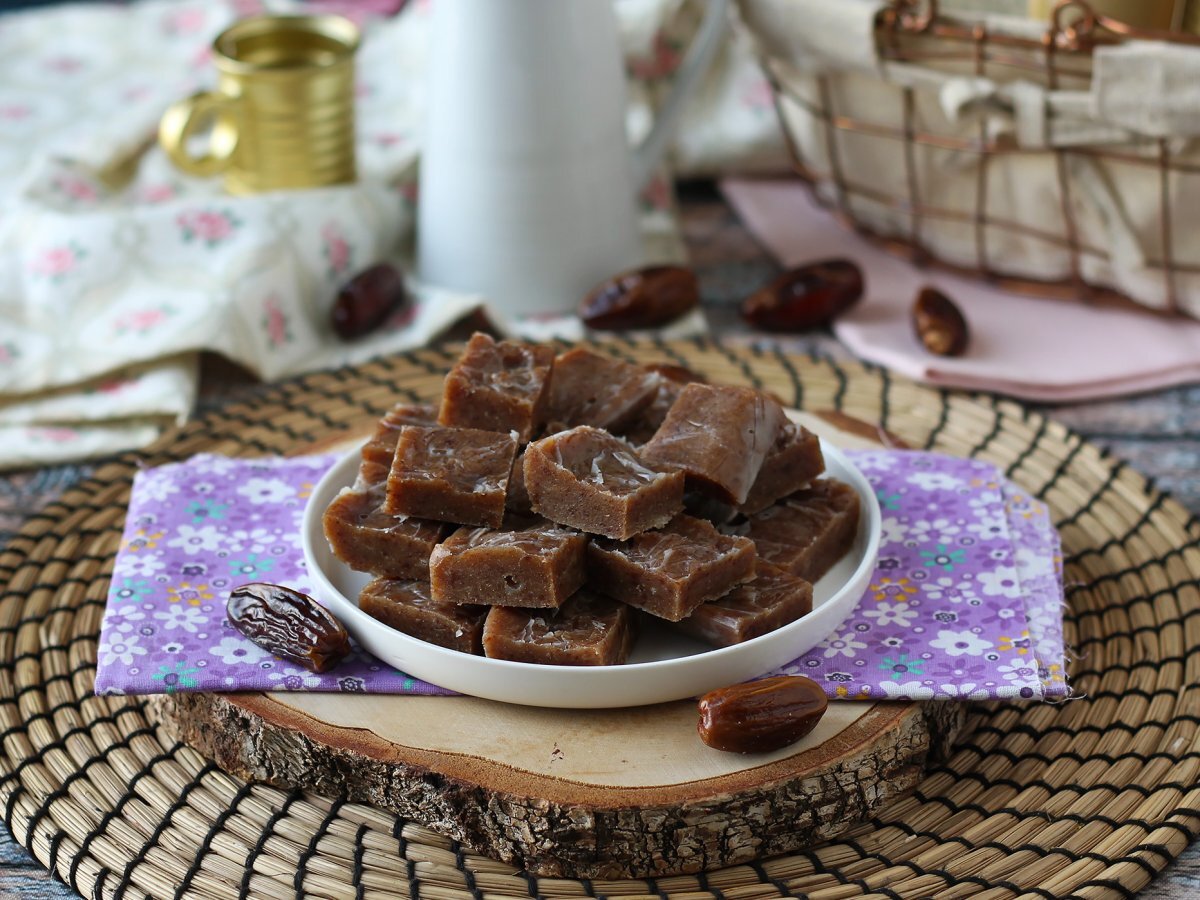 Date fudge, pieni neliö täynnä energiaa ja makua! - kuva 5