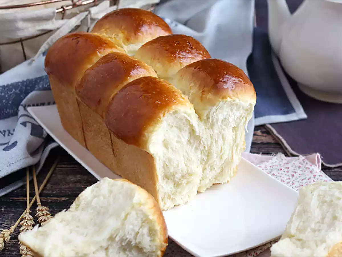 Erittäin pehmeä ja kuohkea brioche