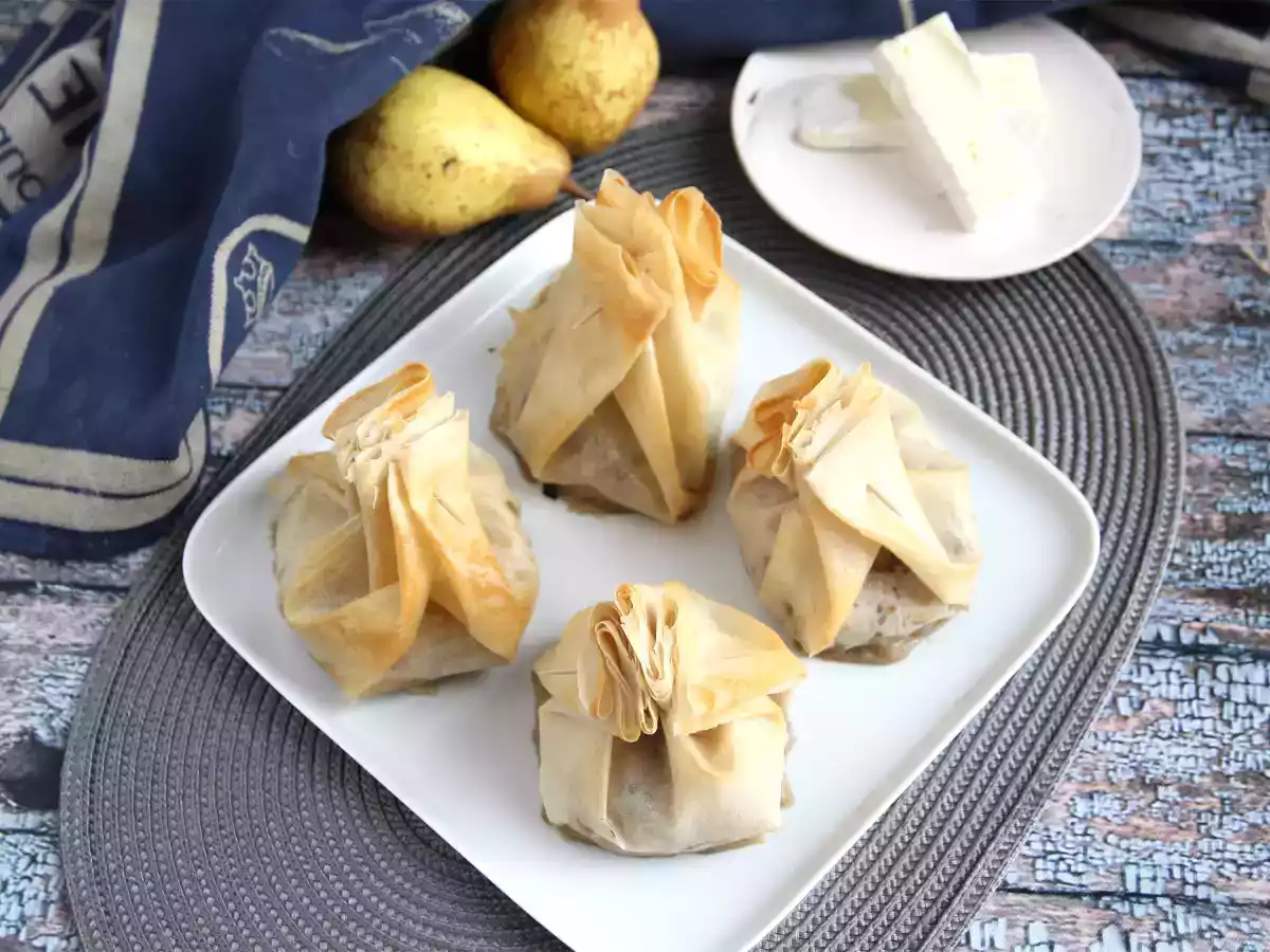 Erittäin rapeat aumônières sienillä, Brie-juustolla ja päärynöillä - kuva 2