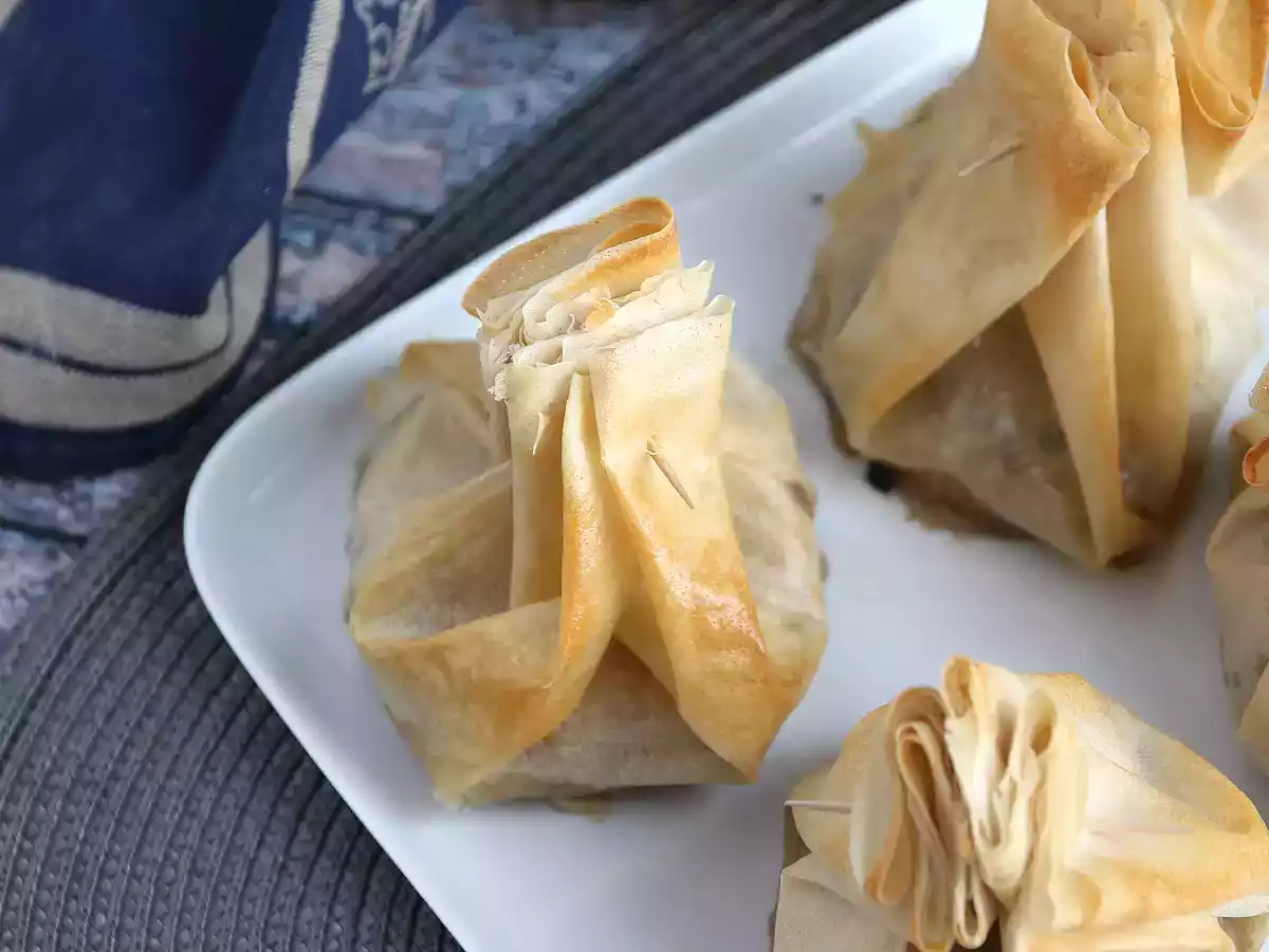 Erittäin rapeat aumônières sienillä, Brie-juustolla ja päärynöillä - kuva 3