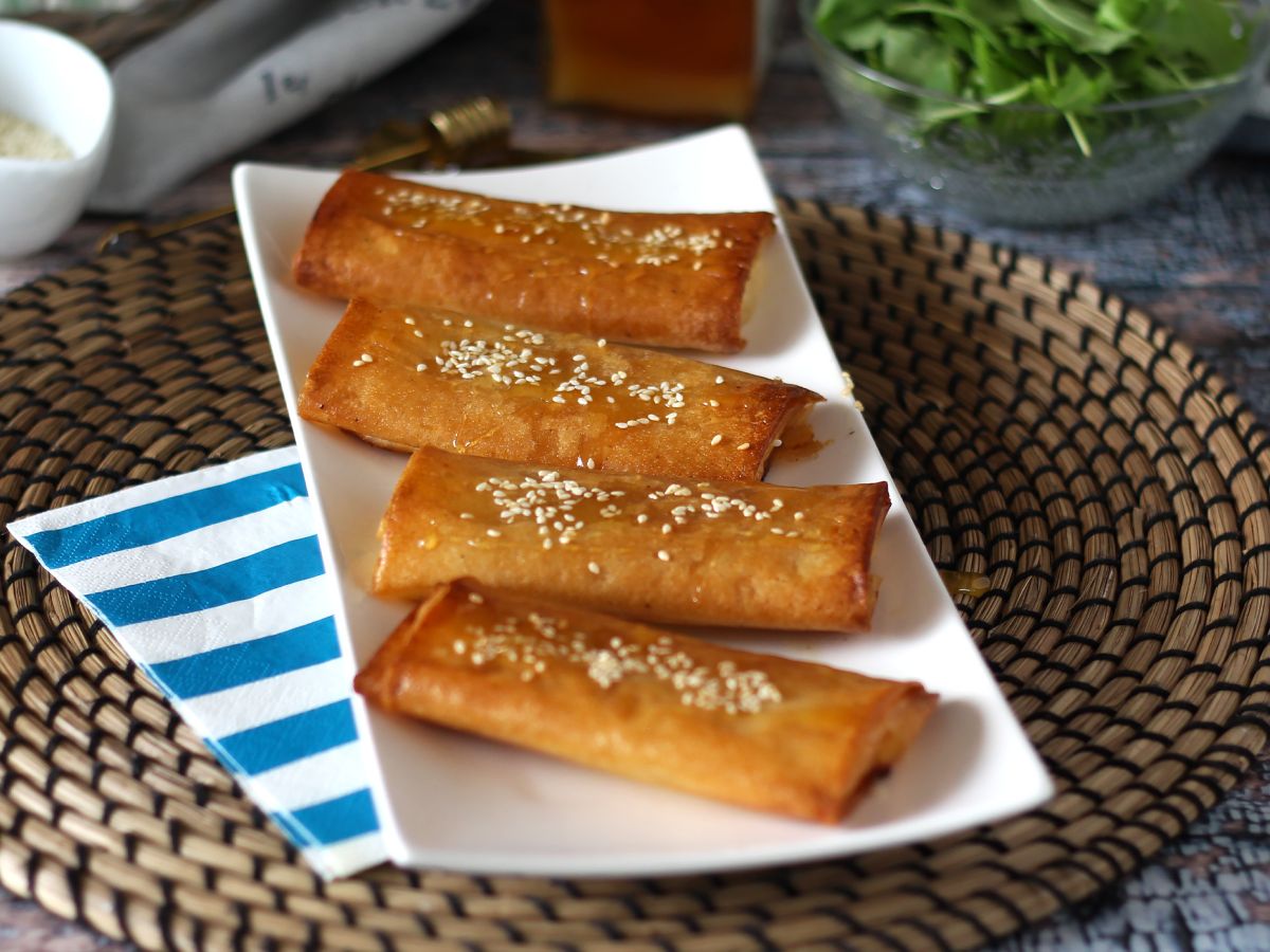 Feta Saganaki, kreikkalainen resepti fetajuustosta ja hunajasta - kuva 5