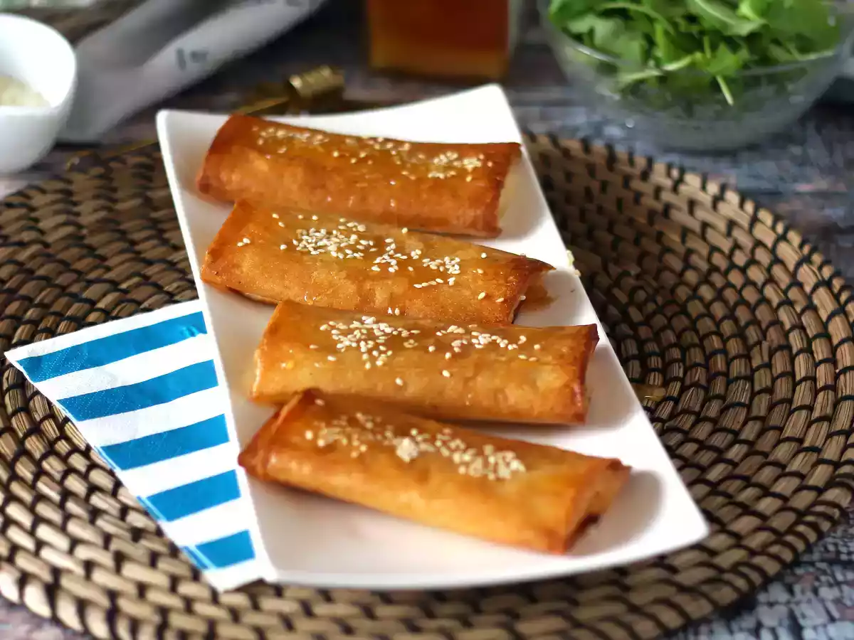Feta Saganaki, kreikkalainen resepti fetajuustosta ja hunajasta - kuva 5