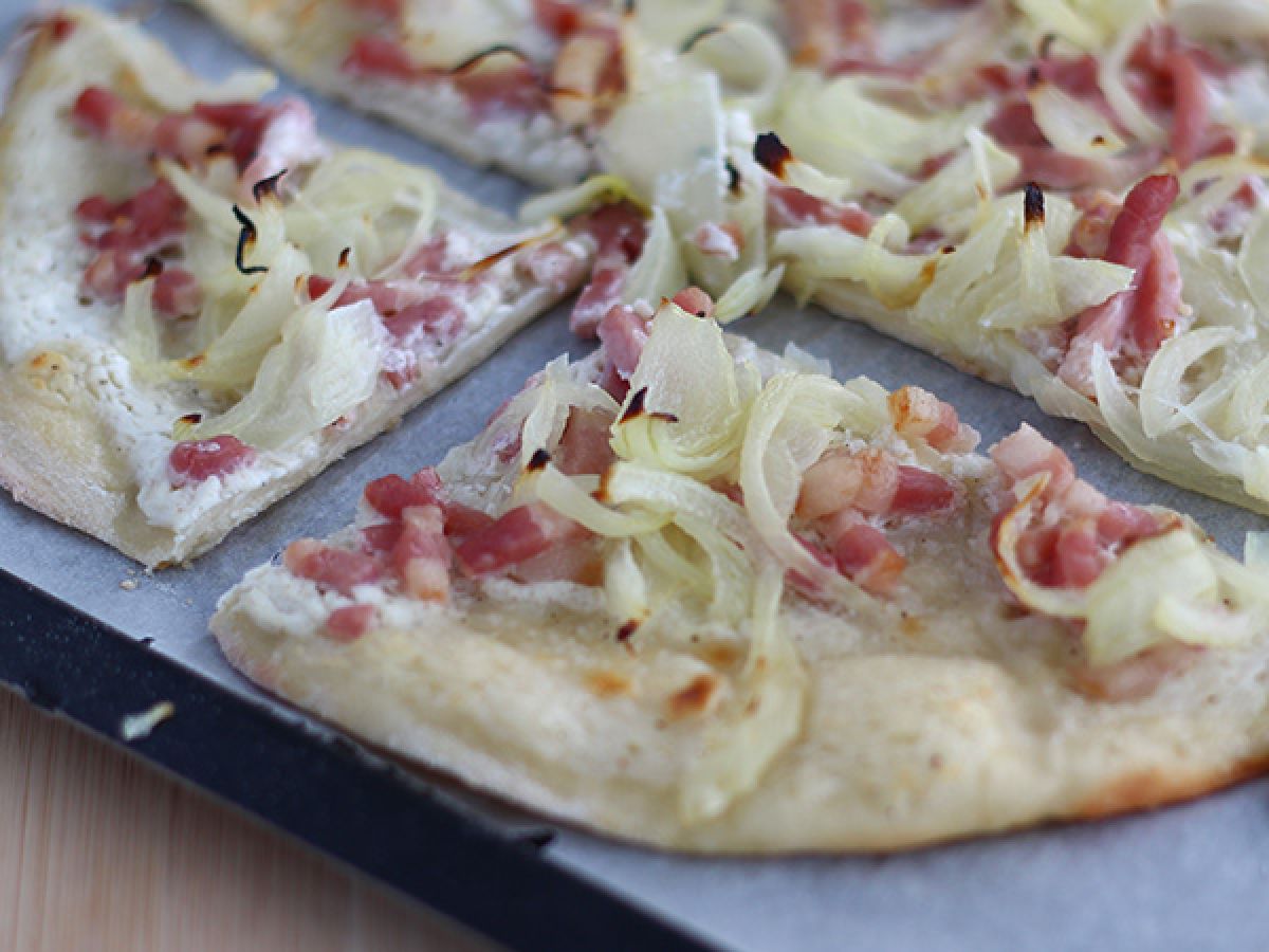 Flammekueche, alsacelaisittain flammattu torttu - kuva 2