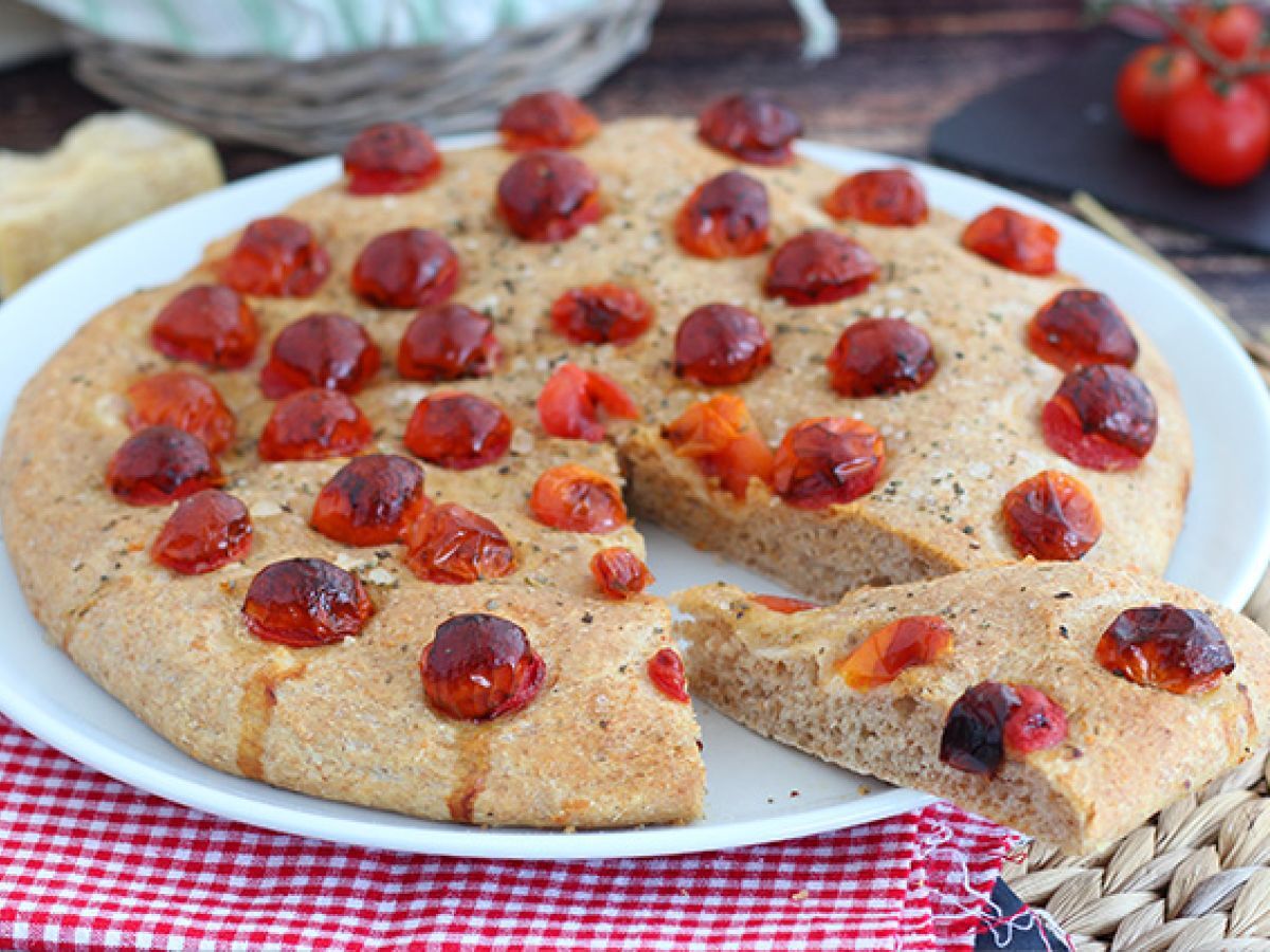 Focaccia kirsikkatomaattien kanssa - kuva 2