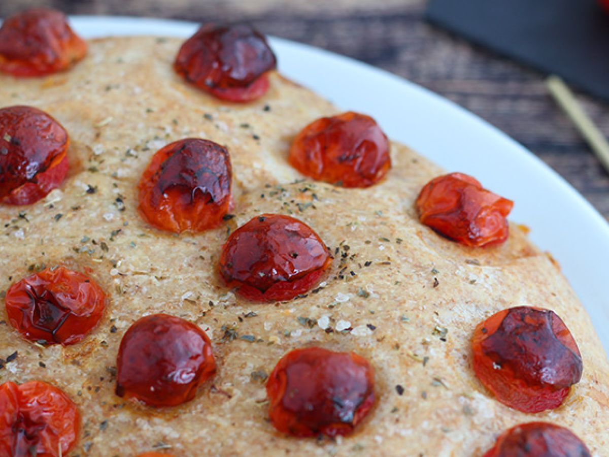 Focaccia kirsikkatomaattien kanssa - kuva 3