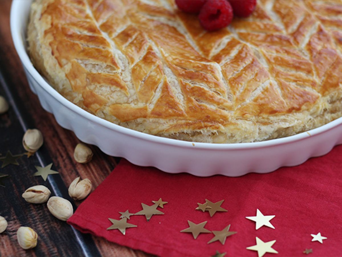 Frangipane-vadelma-pistaasipähkinä galette des rois - kuva 2