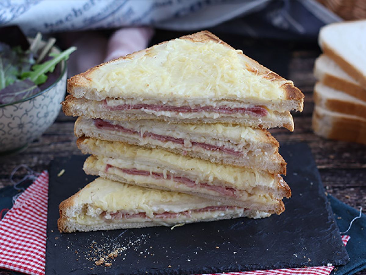 Gourmet croque-monsieur béchamel-kastikkeella - kuva 3