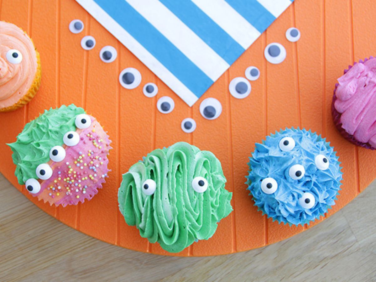 Halloweenin monsterikuppikakut - kuva 2
