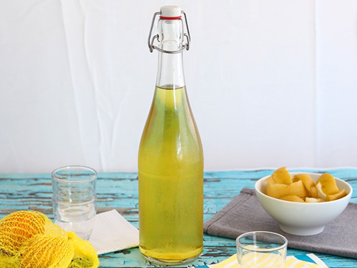 Helppo kotitekoinen limoncello
