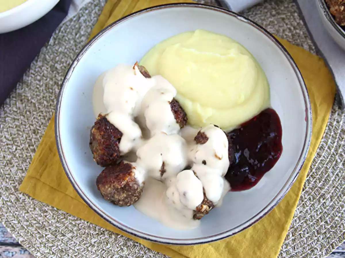 Ikean lihapullat valkoisella kastikkeella - kuva 3