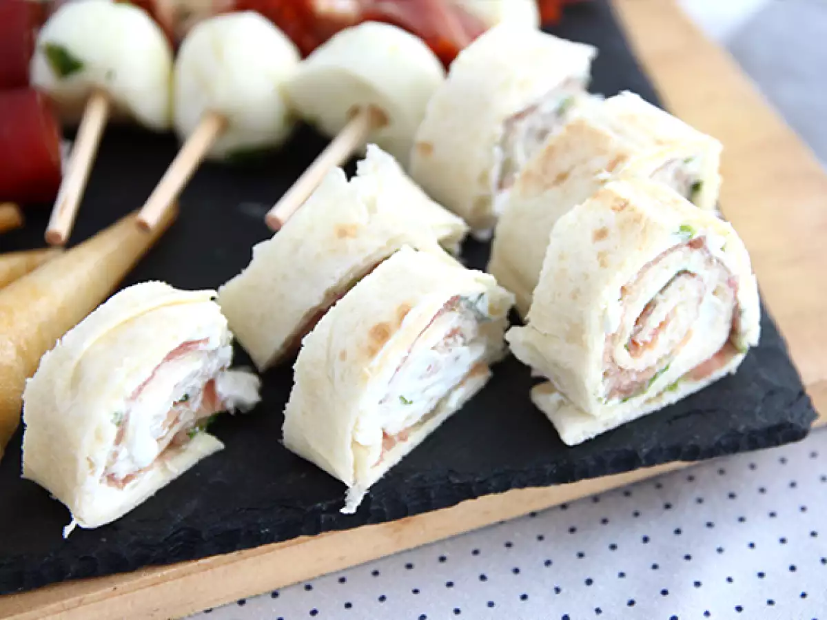 Ilmakuivatun kinkun ja rucolan wrapit aperitiiviksi - kuva 2