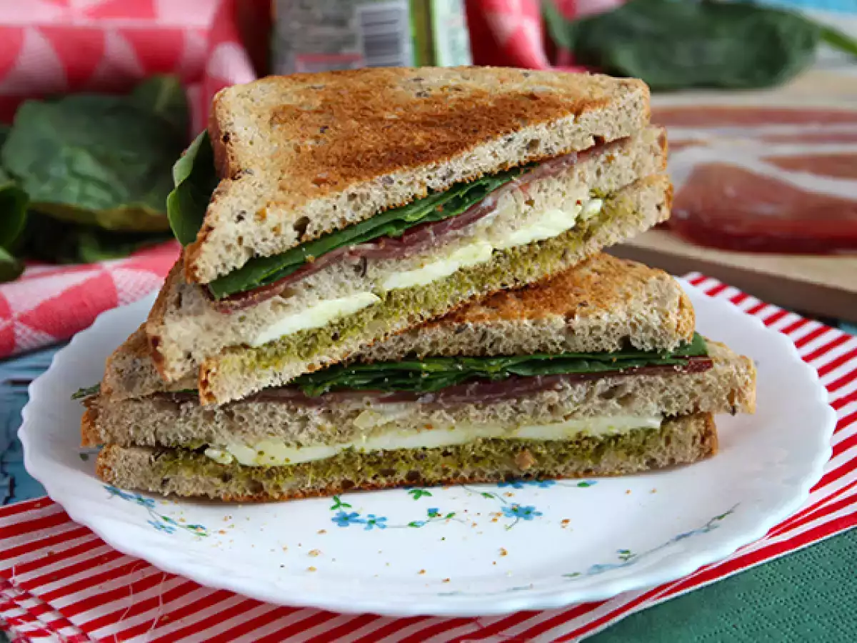 Italialainen club sandwich