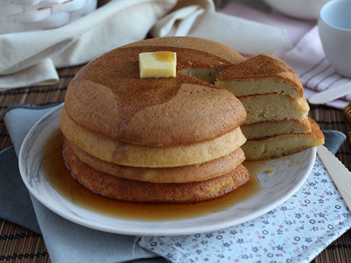 Japanilaiset pannukakut. Kuohkeat pannukakut - kuva 5