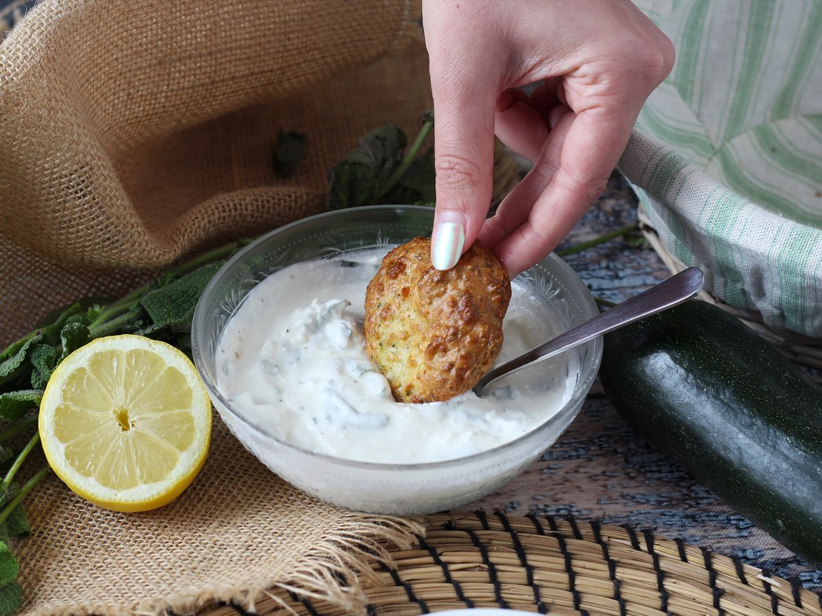Jogurtti-, feta-, sitruuna- ja minttukastike! - kuva 4