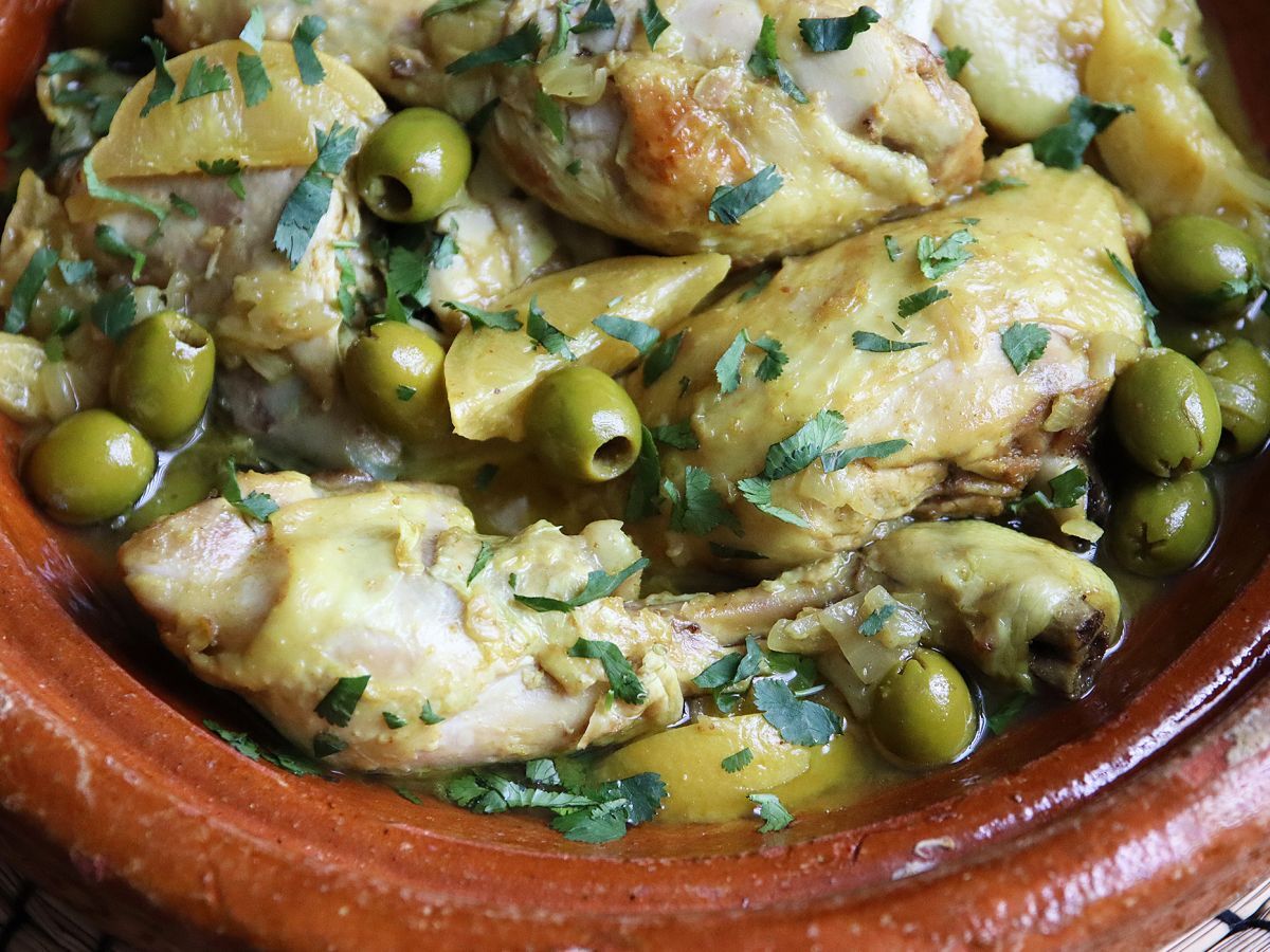 Kana, sitruunaa ja oliiveja sisältävä tagine (superhelppo tehdä!) - kuva 2