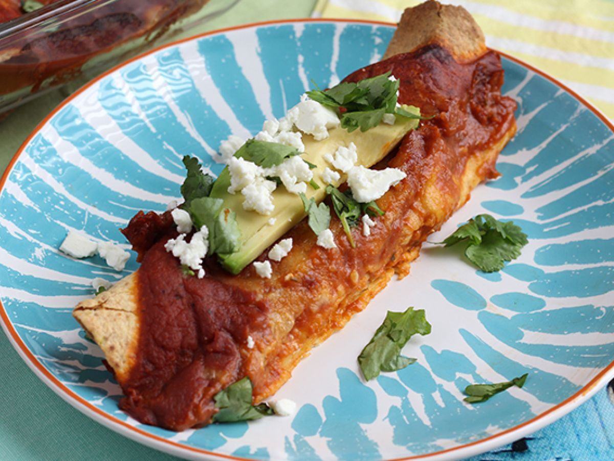 Kanan enchiladat chilikastikkeella - kuva 2