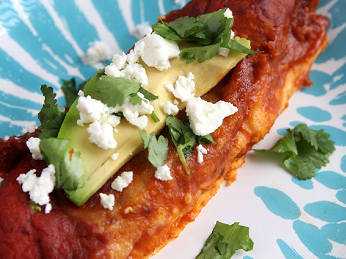 Kanan enchiladat chilikastikkeella - kuva 5