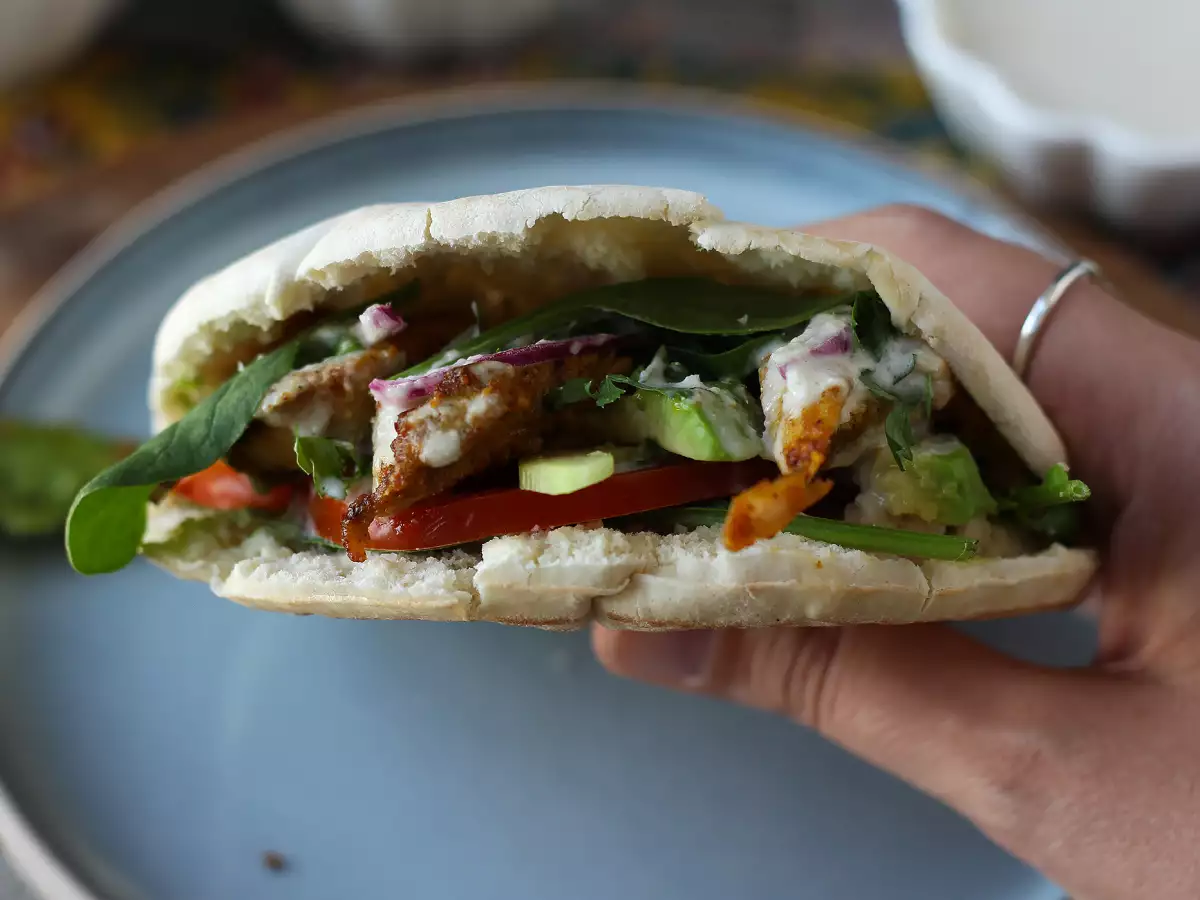 Kanan shawarma ilmakeittimessä, pitaleipä ja tahinikastike - kuva 5