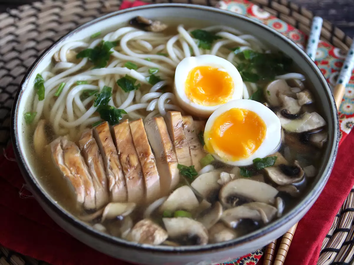 Kanaramen: helppo versio tästä ikonisesta aasialaisesta ruoasta! - kuva 2
