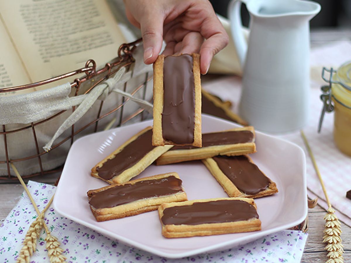 Karamelli- ja maitosuklaa Twix-keksit - kuva 3