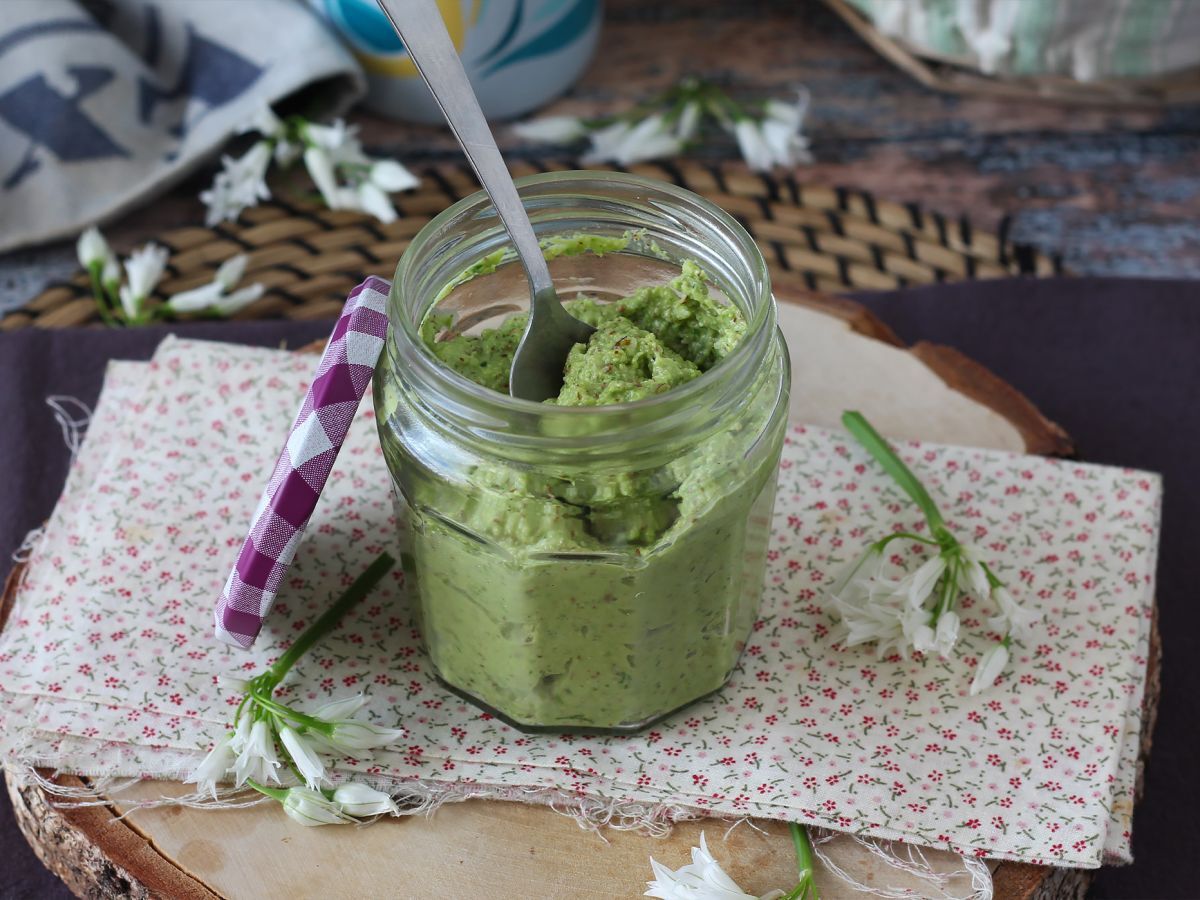Karhun valkosipulipesto, tuoksuva ja supermaukas! - kuva 4