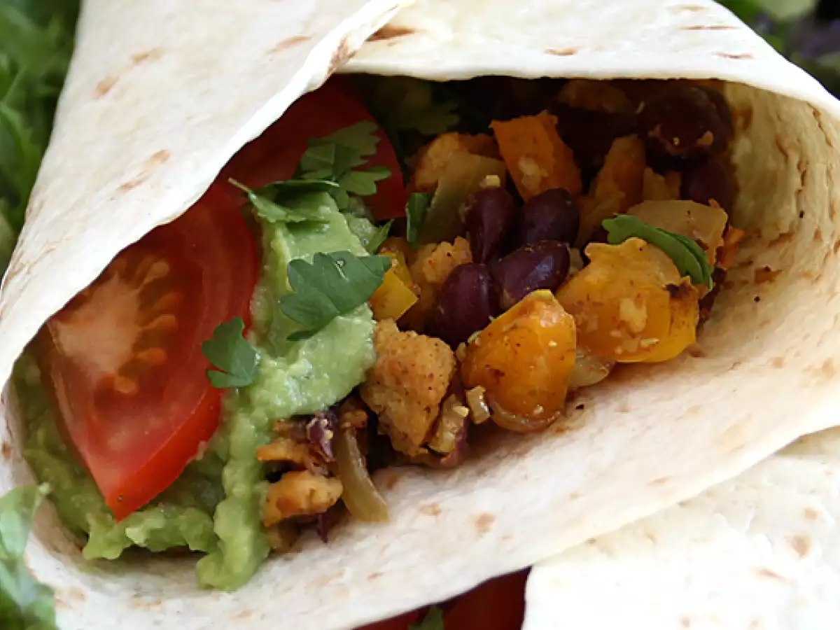 Kasvisfajitakset teksturoidulla soijaproteiinilla - kuva 2