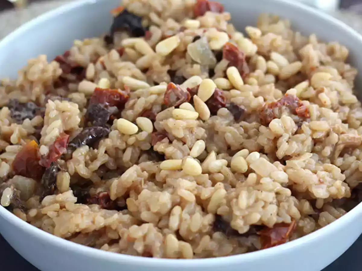 Kasvisrisotto aurinkokuivattujen tomaattien ja sienien kanssa - kuva 5