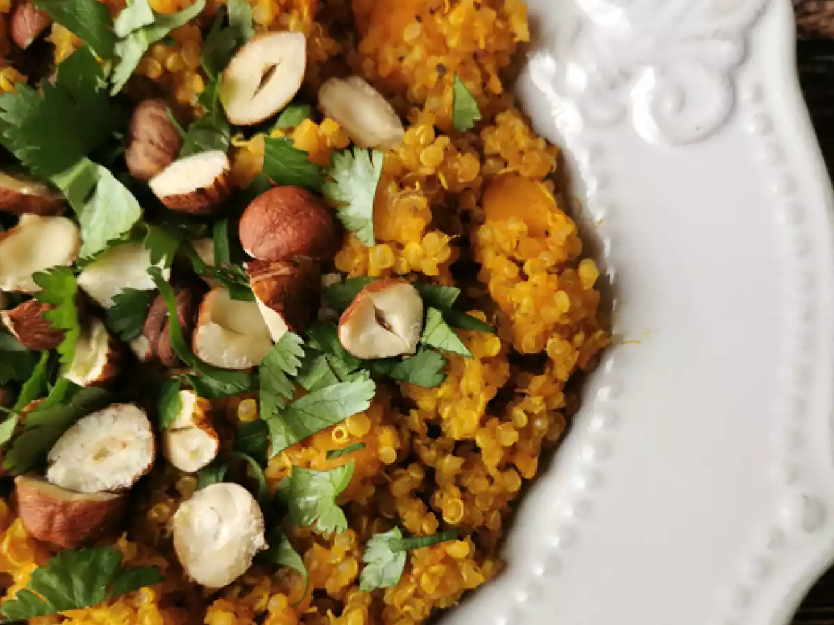 Kasvisrisotto kvinoan, butternutin, hasselpähkinöiden ja korianterin kanssa - Quinotto - kuva 2