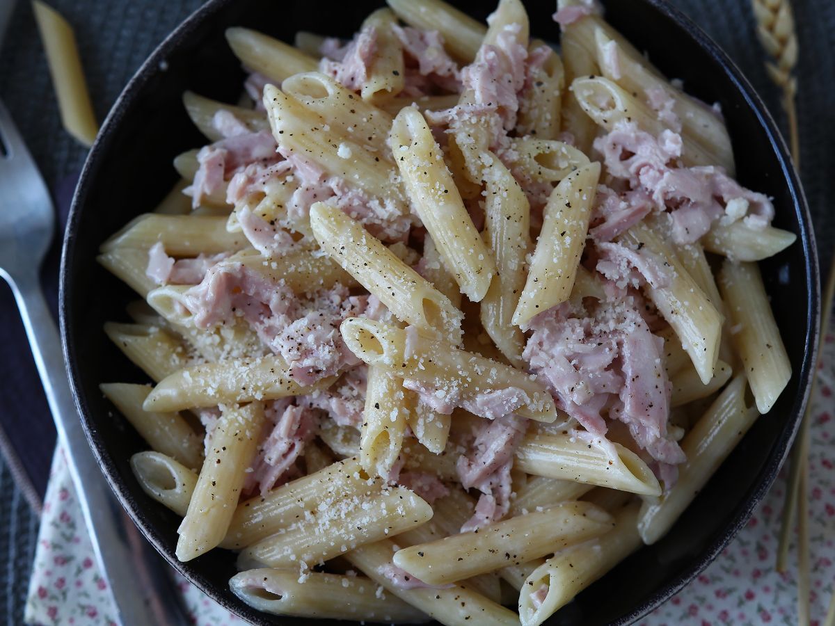 Kerma-kinkkupasta: kermaista, nopeaa ja vastustamatonta! - kuva 5