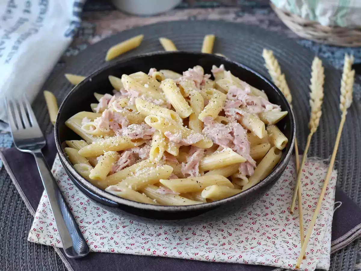 Kermainen kinkkupasta – nopea ja vastustamaton! - kuva 2