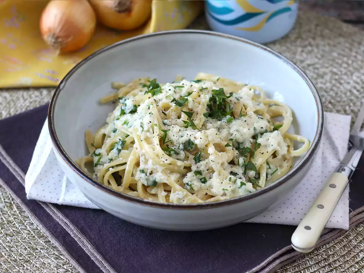 Kermainen sipulipasta: herkullinen ja superhalpa pääruoka! - kuva 5
