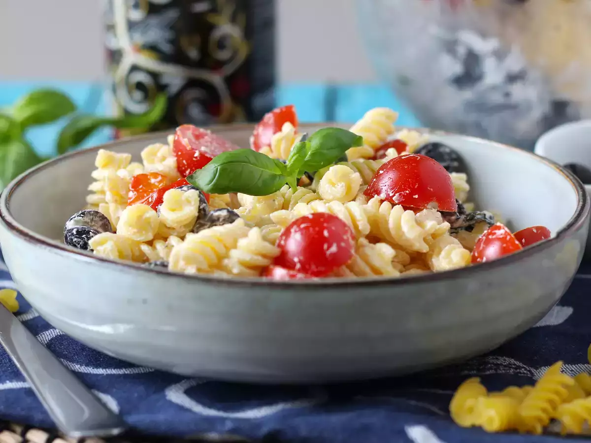 Kermaisa kylmä pastasalaatti alle 10 minuutissa! - kuva 3