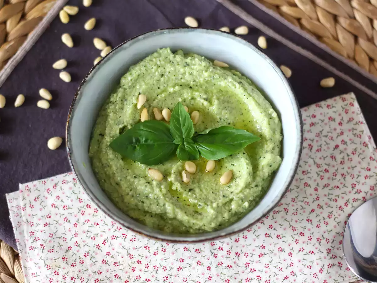 Kesäkurpitsa-pesto, nopea ja maukas resepti ilman kypsennystä. - kuva 6