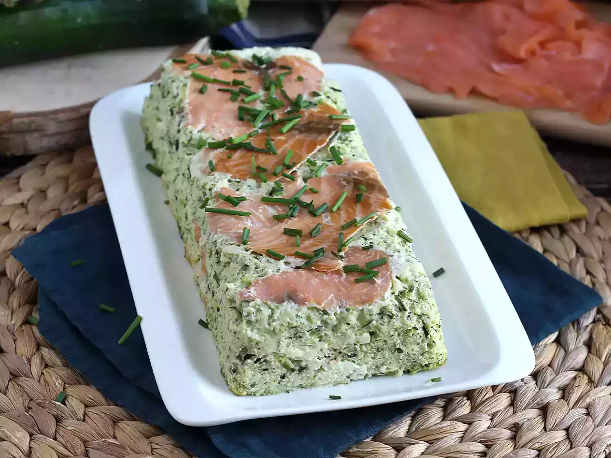 Kesäkurpitsaterreeni savulohen kera - kuva 5