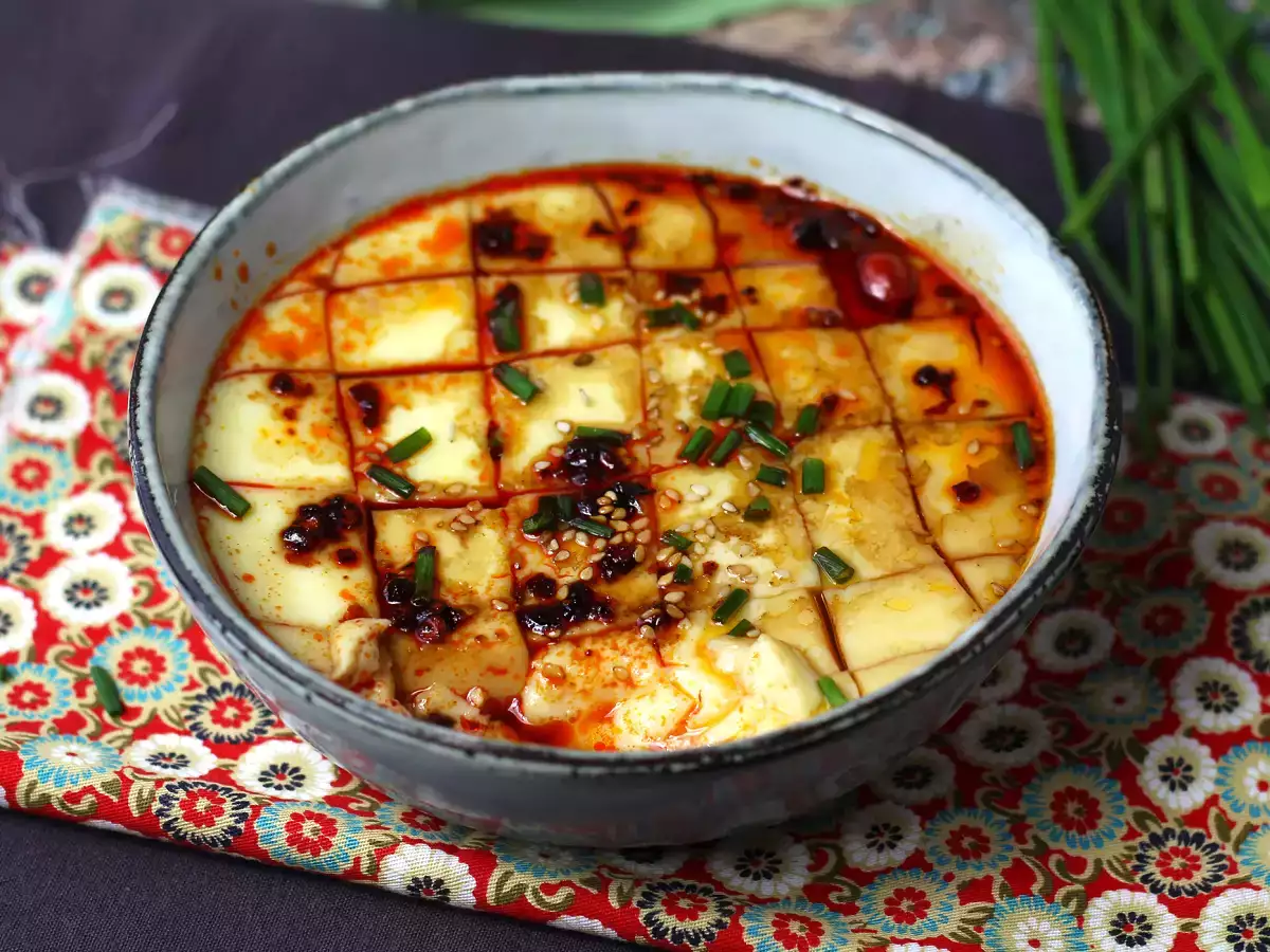 Kiinalaiset höyrytetyt kananmunat: kiinalainen resepti höyrytetyille silkkisille kananmunille, joissa on vain kaksi ainesosaa! - kuva 3