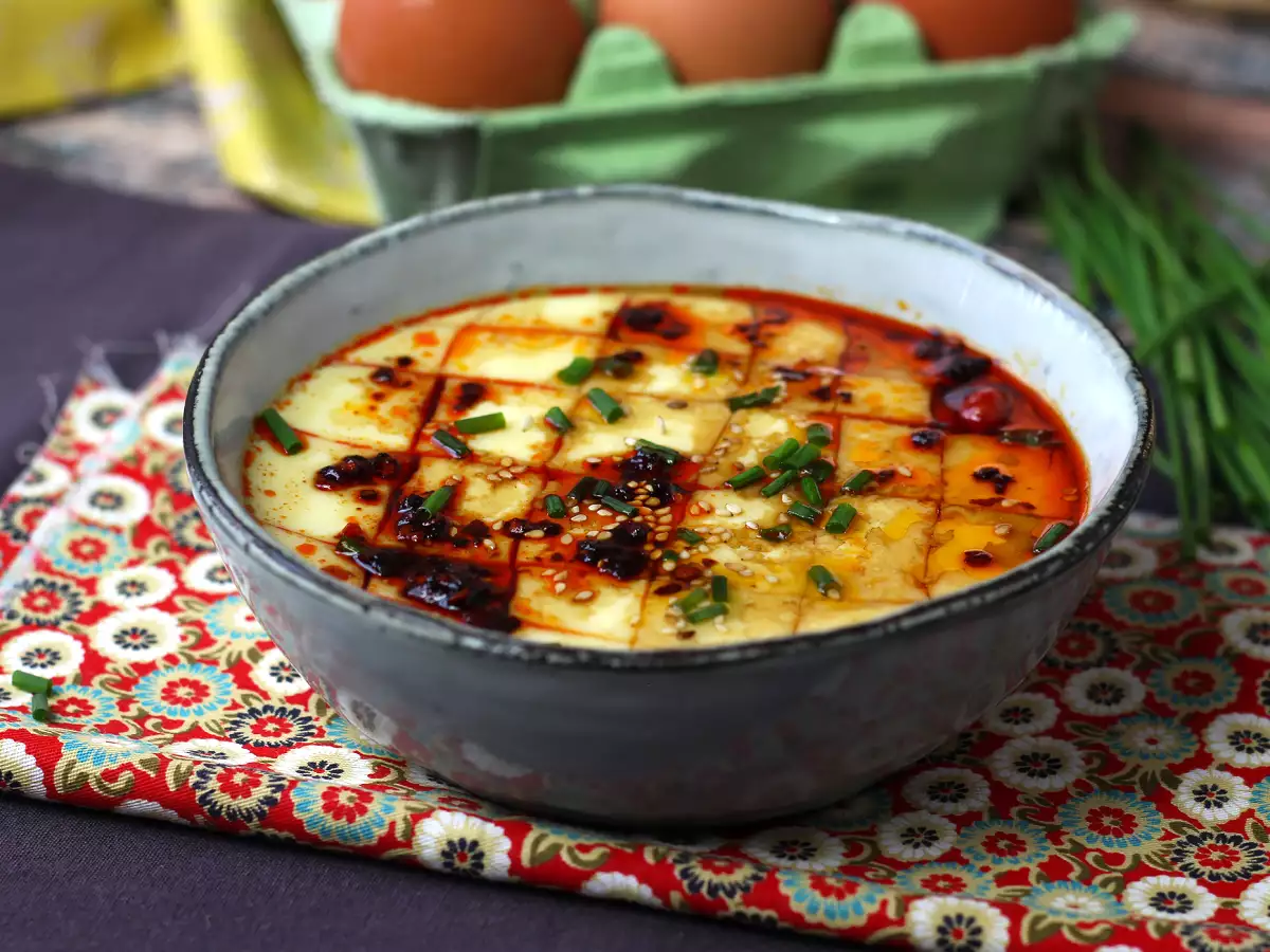 Kiinalaiset höyrytetyt kananmunat: kiinalainen resepti höyrytetyille silkkisille kananmunille, joissa on vain kaksi ainesosaa! - kuva 5