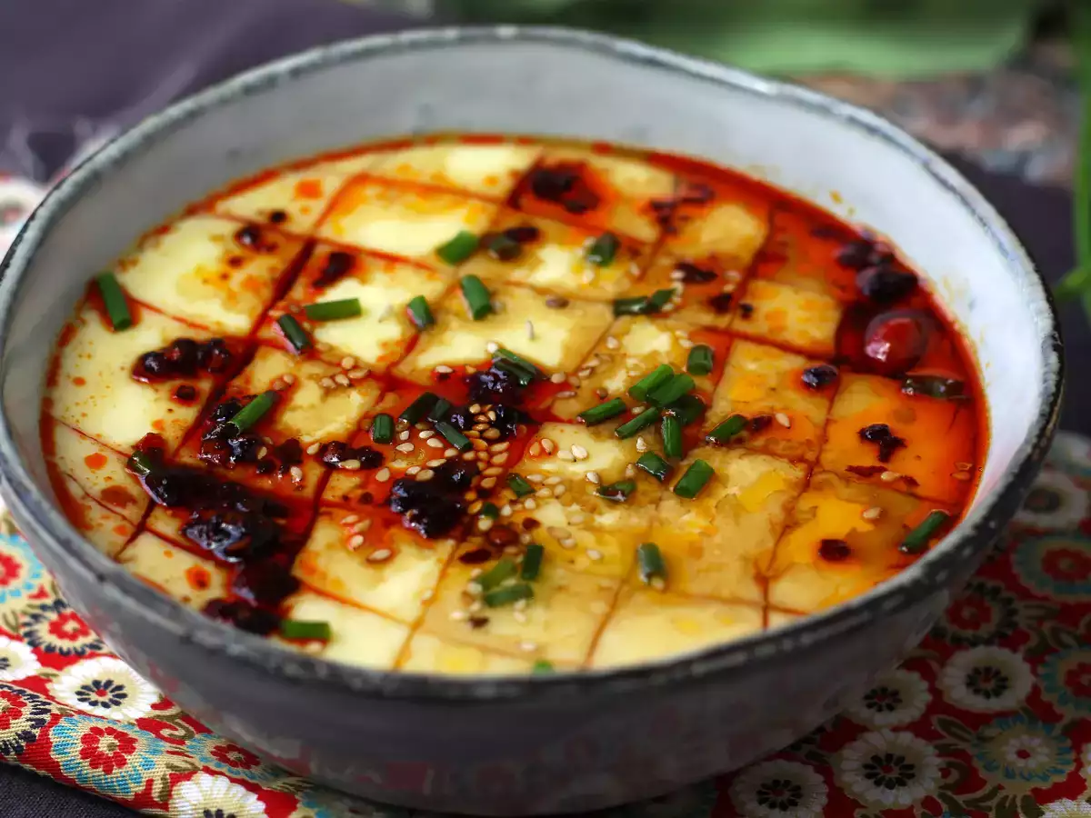 Kiinalaiset höyrytetyt kananmunat: kiinalainen resepti höyrytetyille silkkisille kananmunille, joissa on vain kaksi ainesosaa! - kuva 7