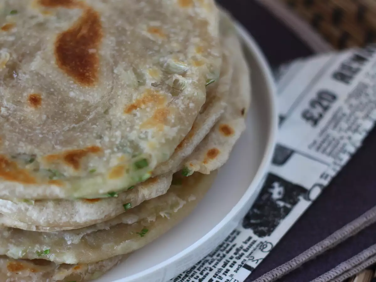 Kiinalaiset kevätsipulipannukakut – scallion pancakes - kuva 4