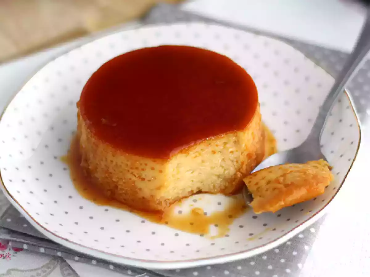 Kondensoidun maidon flan