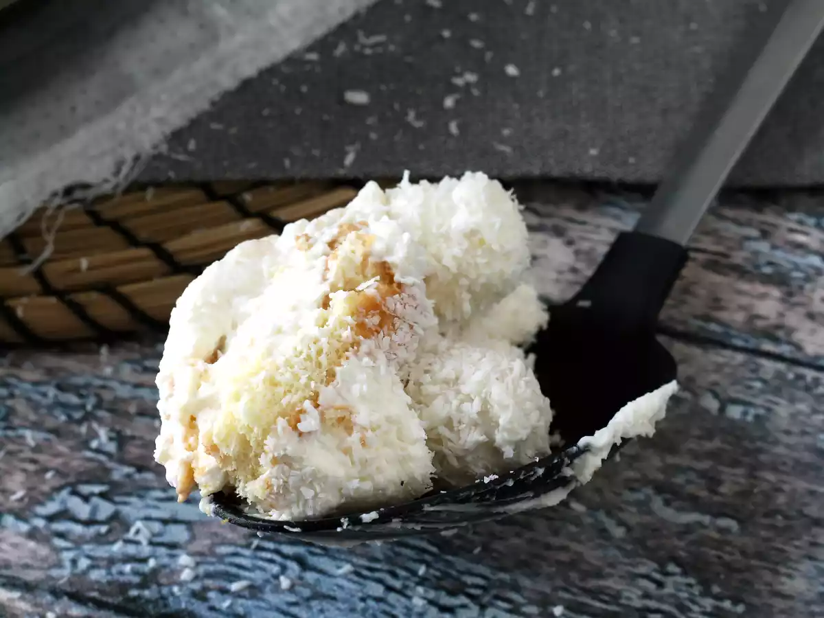 Kookos Tiramisu Raffaellon kanssa - kuva 4