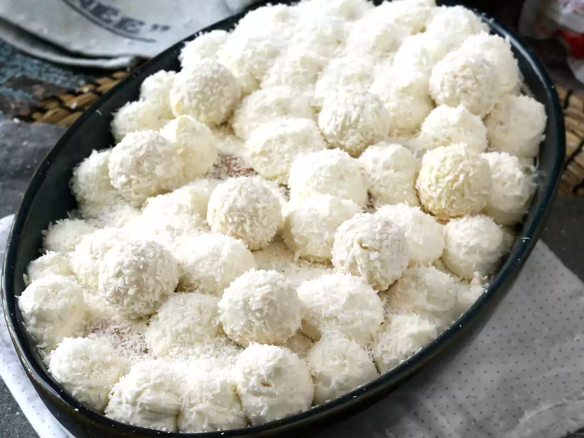 Kookos Tiramisu Raffaellon kanssa - kuva 7