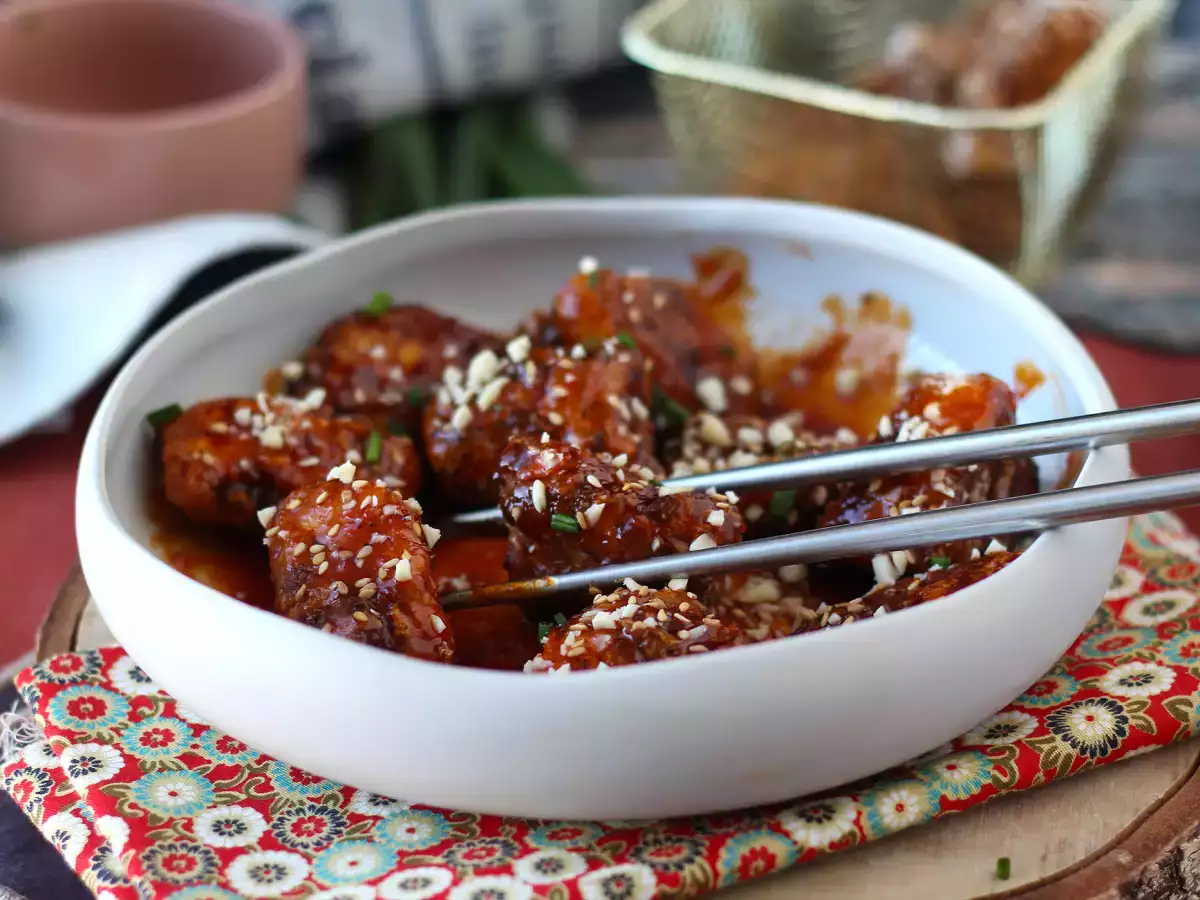 Korealainen friteerattu kana tulisella gochujang-kastikkeella – Dakgangjeong - kuva 5