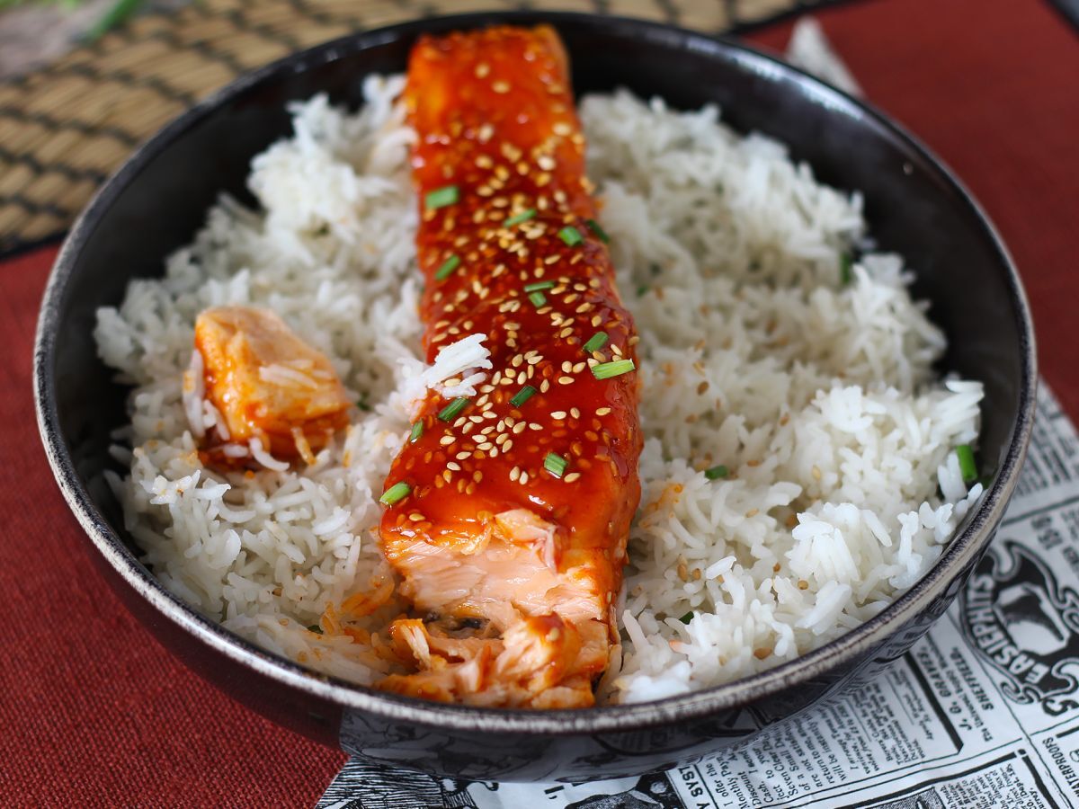 Korealaistyylinen lohi gochujang-kastikkeella, valmis 8 minuutissa - kuva 2