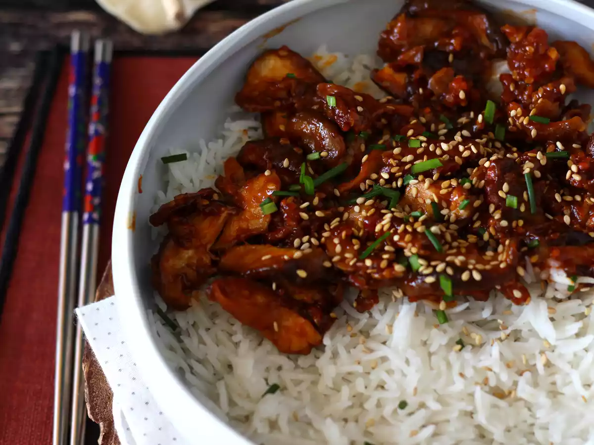 Korealaistyyliset sienet - Shiitake-sienet gochujang-kastikkeessa - kuva 3