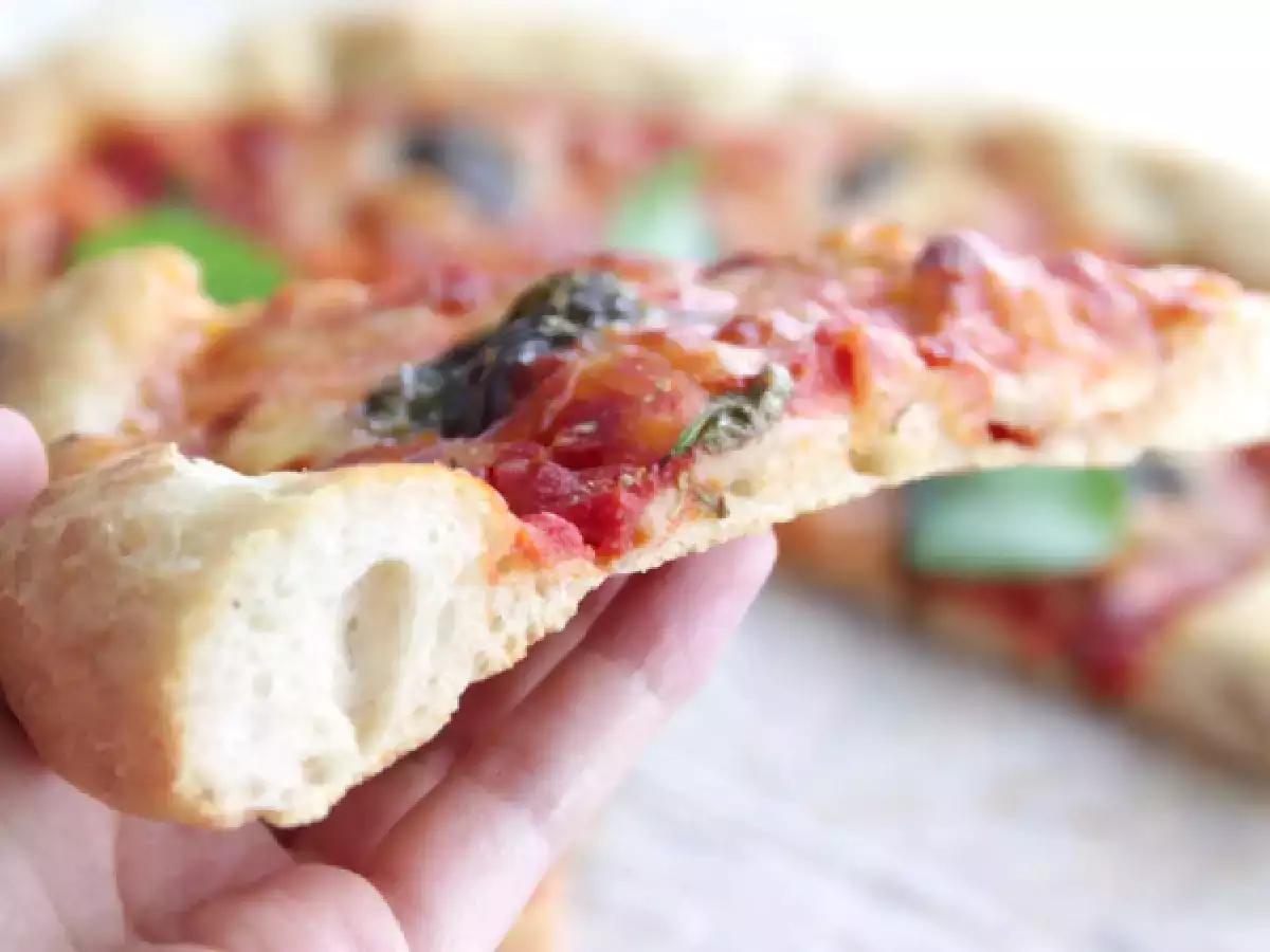 Kostea Margherita-pizza - kuva 4