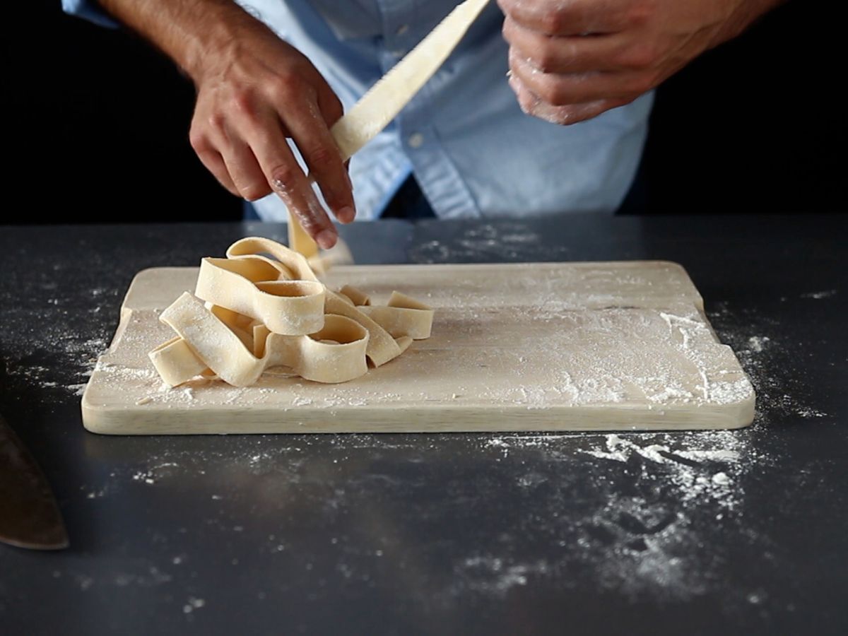 Kotitekoinen munapasta pappardelle: resepti vaihe vaiheelta - kuva 2
