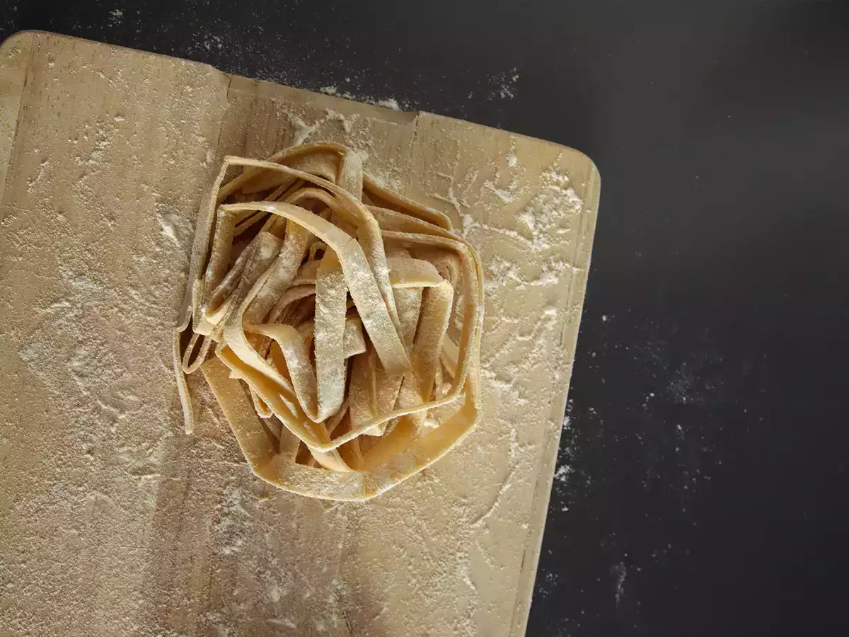 Kotitekoinen tagliatelle, menettely selitetään vaihe vaiheelta - kuva 4