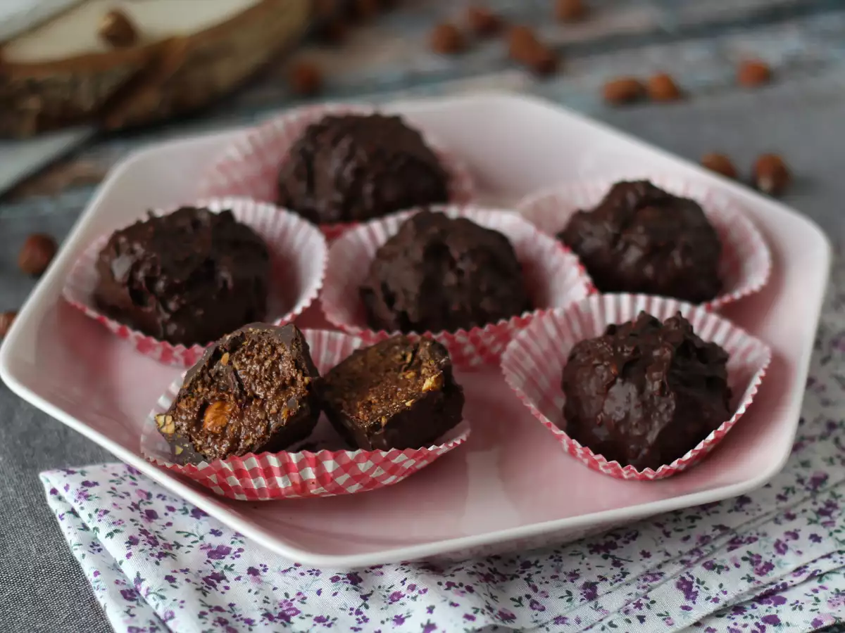 Kotitekoiset Ferrero Rocherit