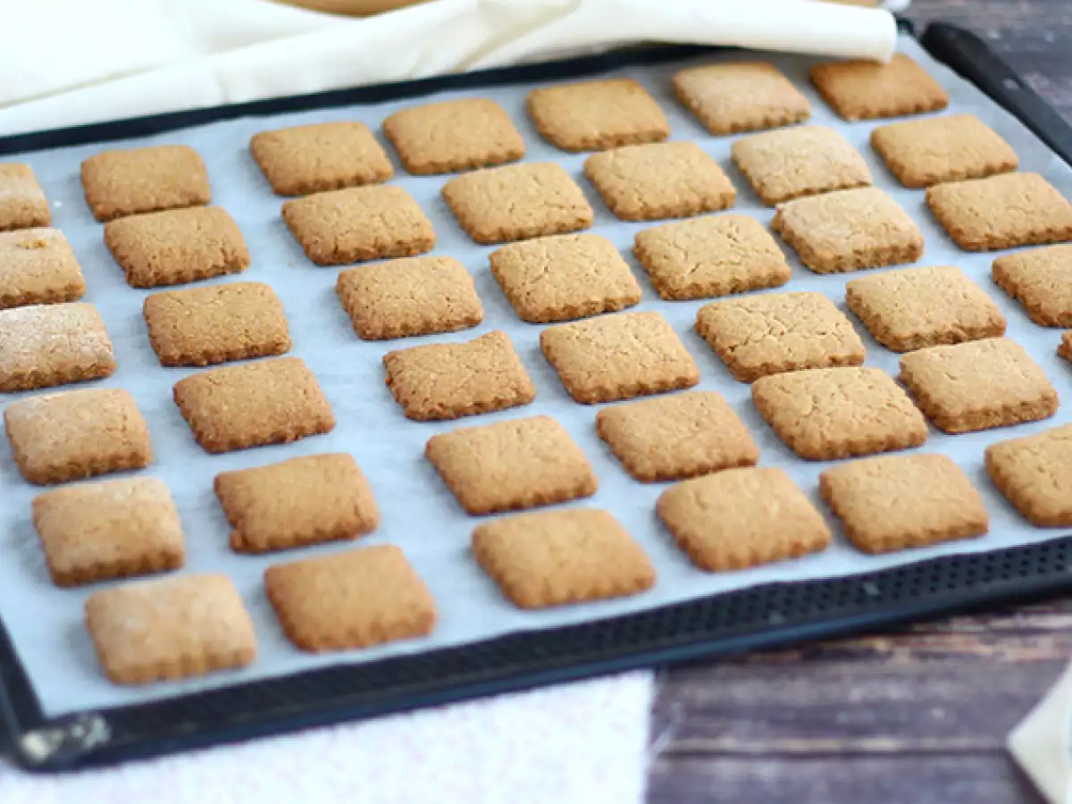 Kotitekoiset speculoos-keksit