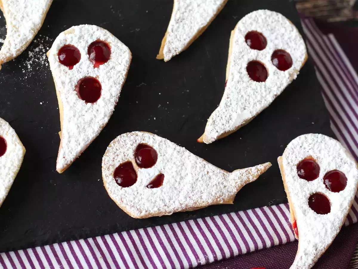 Kummituskeksit: helpoin ja hauskin Halloween-resepti lapsille